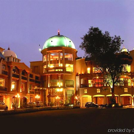 Grand Heritage Narmada Jacksons Jabalpur Extérieur photo