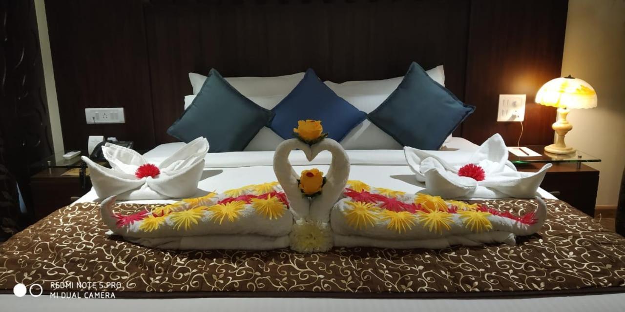 Grand Heritage Narmada Jacksons Jabalpur Extérieur photo