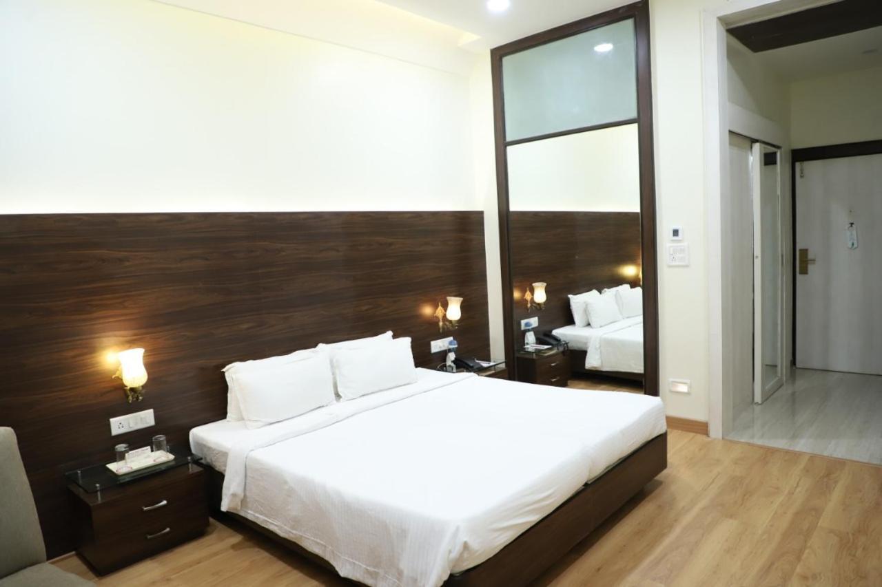 Grand Heritage Narmada Jacksons Jabalpur Extérieur photo